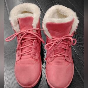 Women's Pink Furry Boots